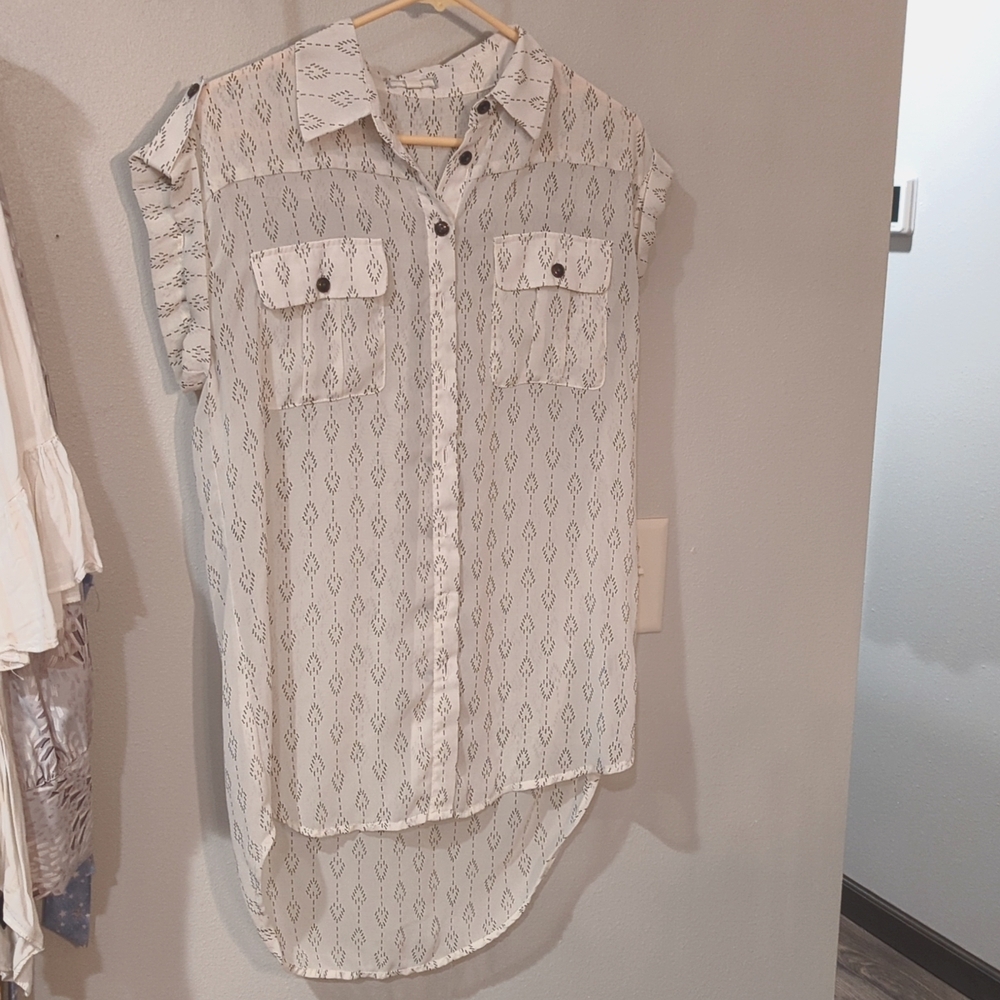 Pleione Women's Short-Sleeve Blouse Sz M